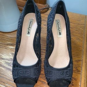 Black lace American Eagle wedges, size 7.5